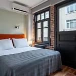 Cozy Urban 1br Nest With Balcony Charm Daire İstanbul